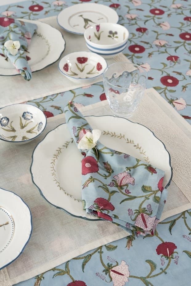 Granada Table Cloth